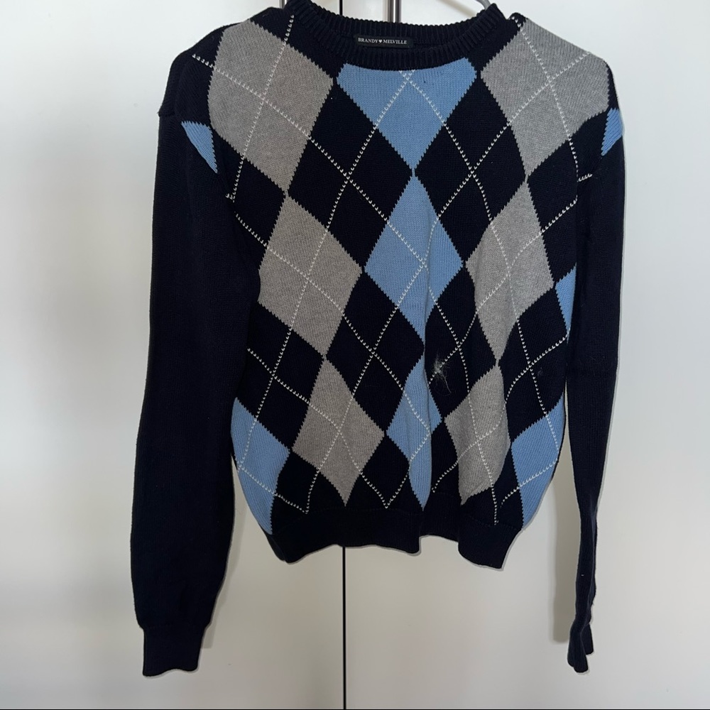 Brandy Melville sweater